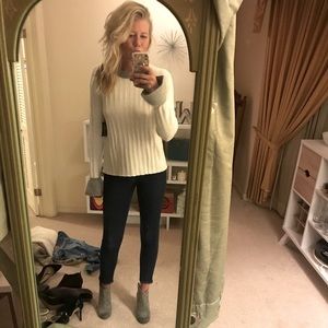 Gabby Isabella white sweater with grey detail